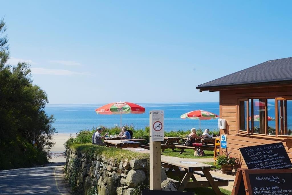 3-Bedroom Bungalow With Parking, Goldsithney, Penzance, Cornwall Perranuthnoe Eksteriør billede